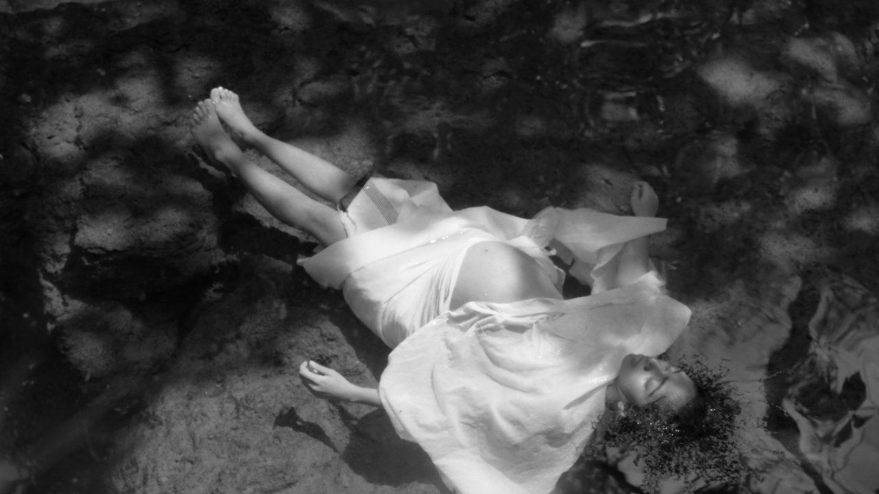 Karinji Movie Screenshot 1