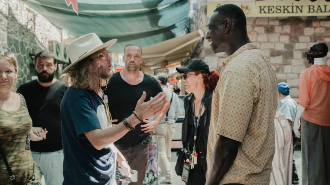 I Was a Stranger Movie Screenshot 5